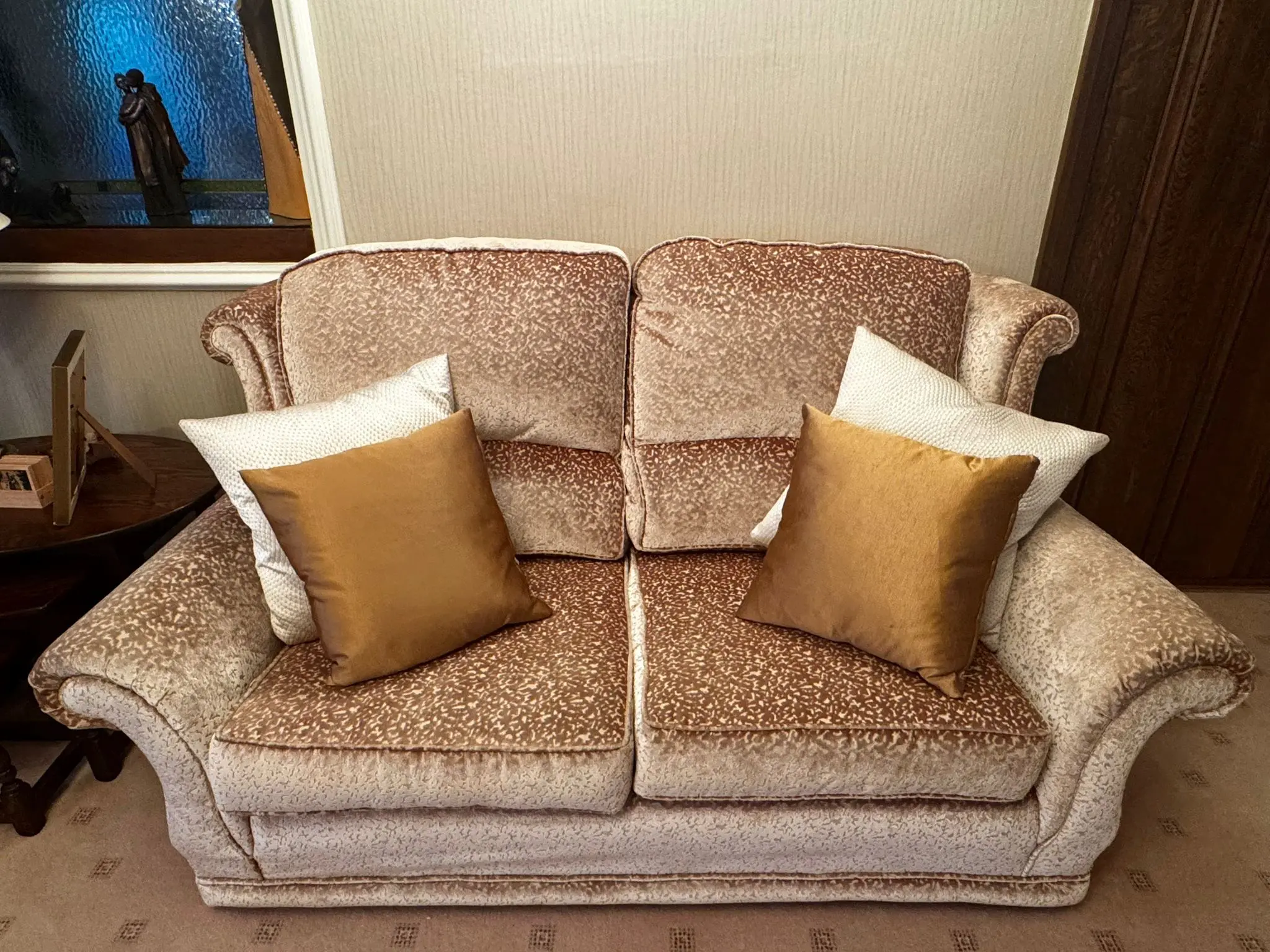 Quality sofa set with footstool.