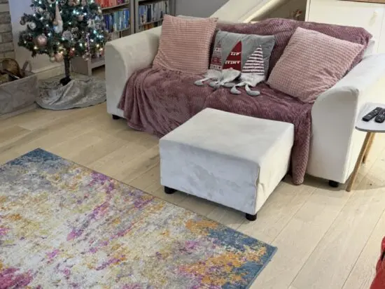 Cream sofa set