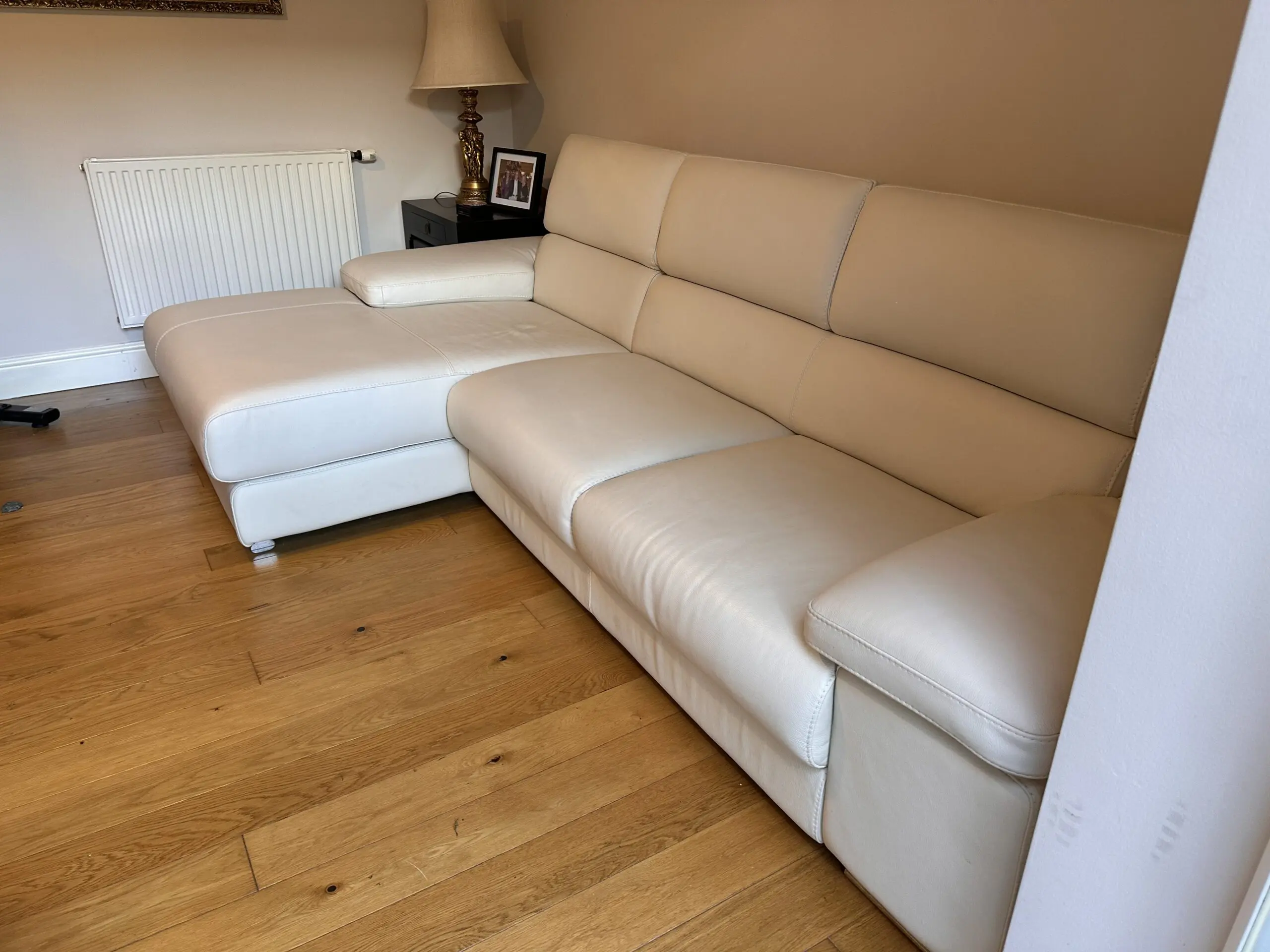 Nicoletti Italian leather sofas
