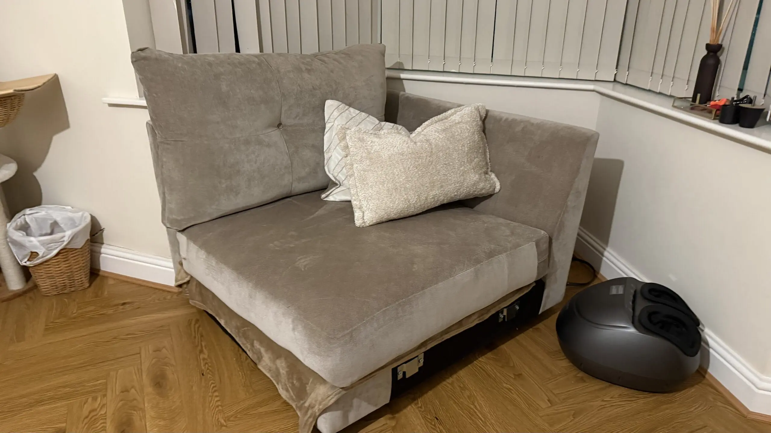 Sofology Oscar Chenille Stone Mix