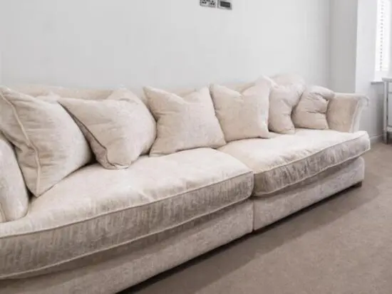 Cream 4 Seater Sofa with 6x Scatter-Back Cushions