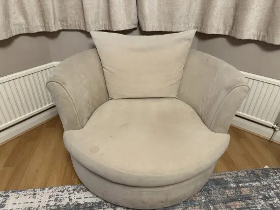 DFS CREAM chair