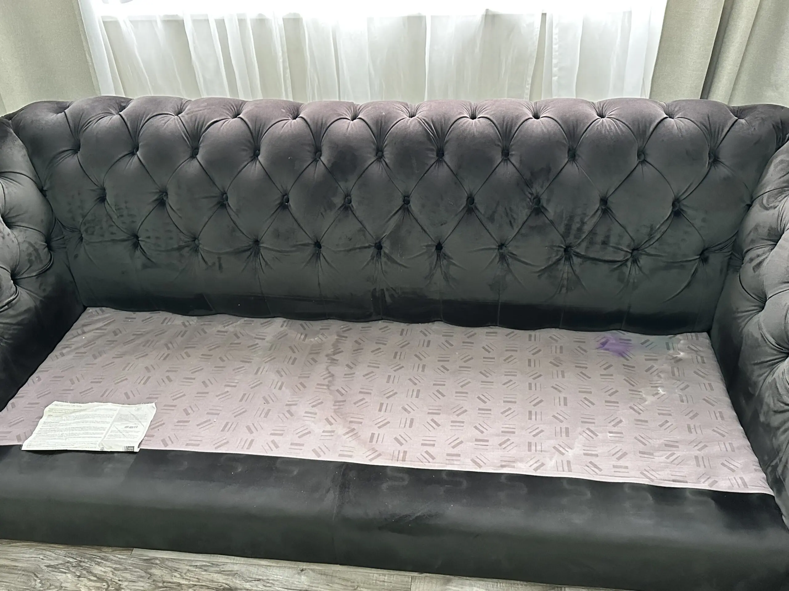 John Lewis Cromwell 4-Seater Chesterfield Sofa Smooth Velvet (Band B) – Charcoal | Dark Wood Legs