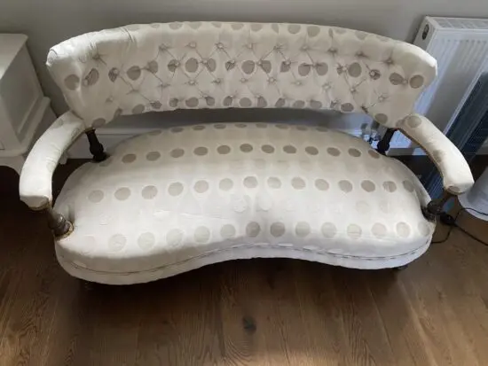 Cream sofa ANTIQUE VICTORIAN EDWARDIAN DEEP BUTTONBACK SETTEE SOFA chaise longue