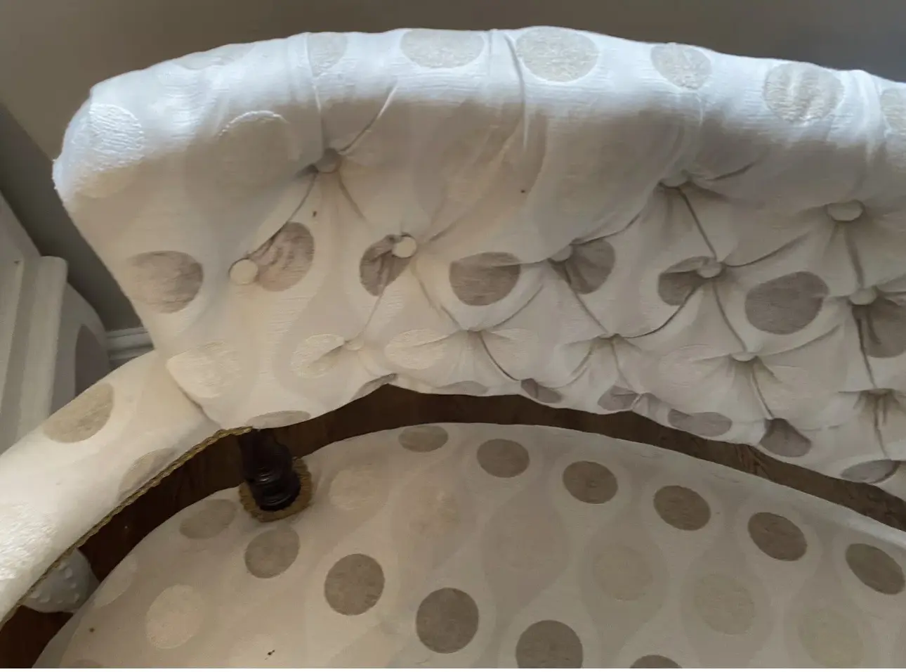 Cream sofa ANTIQUE VICTORIAN EDWARDIAN DEEP BUTTONBACK SETTEE SOFA chaise longue