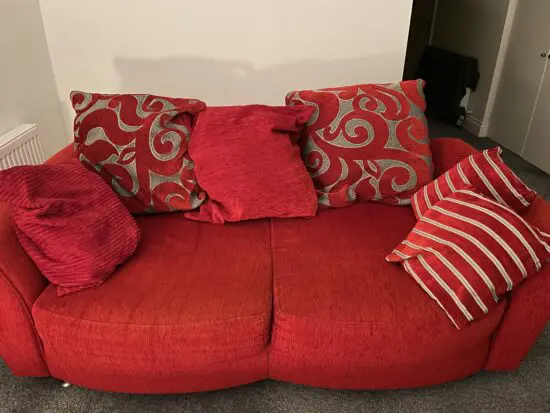 DSF Large 2-Seater Red Fabric Sofa with Scatter Cushions