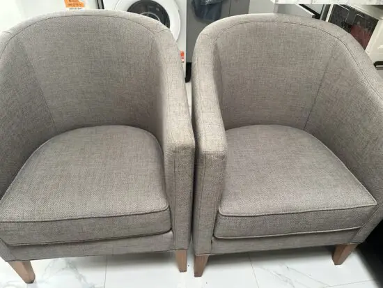 2 single sofa chairs in Gray color