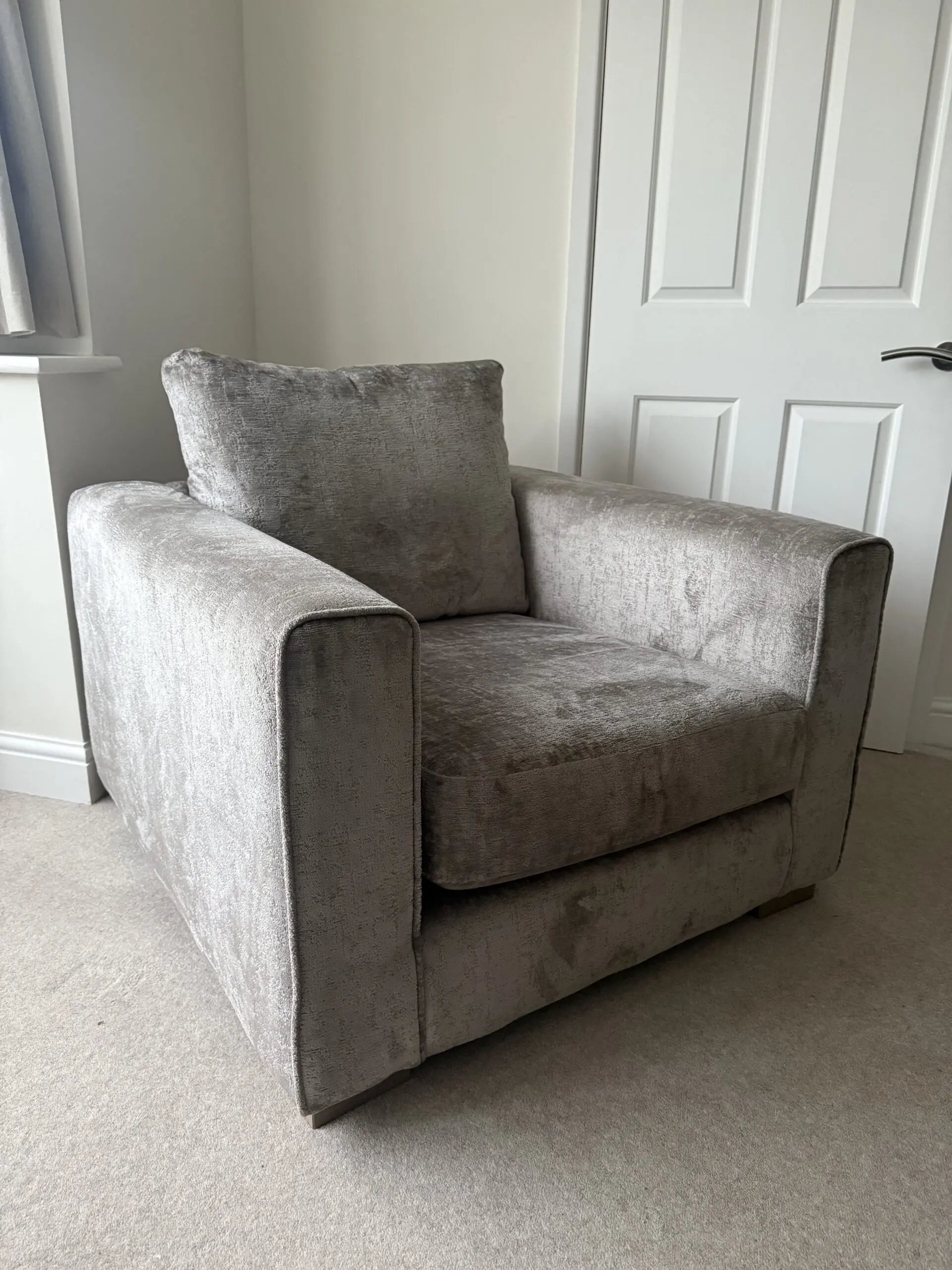 3 Seater Chaise Sofa & Armchair