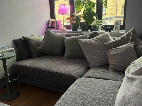 Modular corner sofa