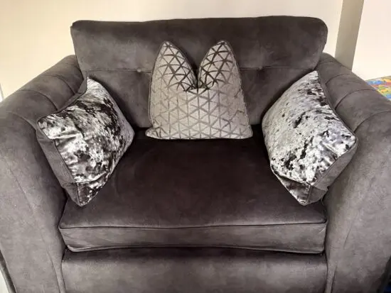 Ariana classic back fabric snuggle chair