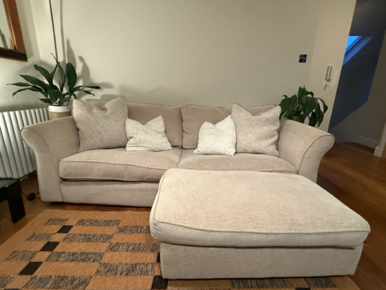 Lovely beige 3-seater sofa