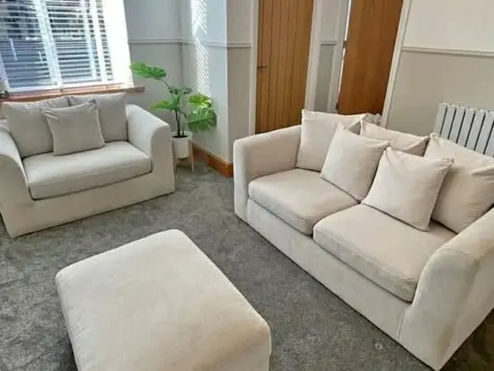 Never Used~ 3+2 Seater Plush Velvet Sofa Set