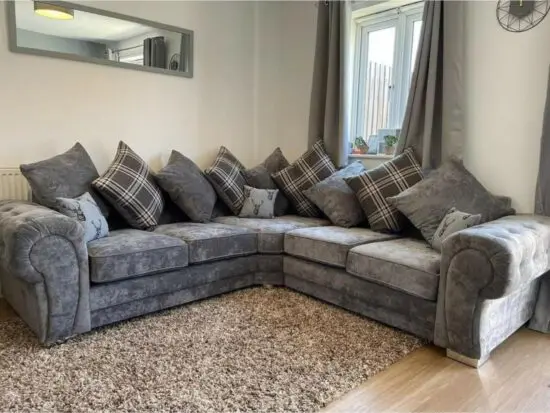 Grey black 4 seater corna sofa set