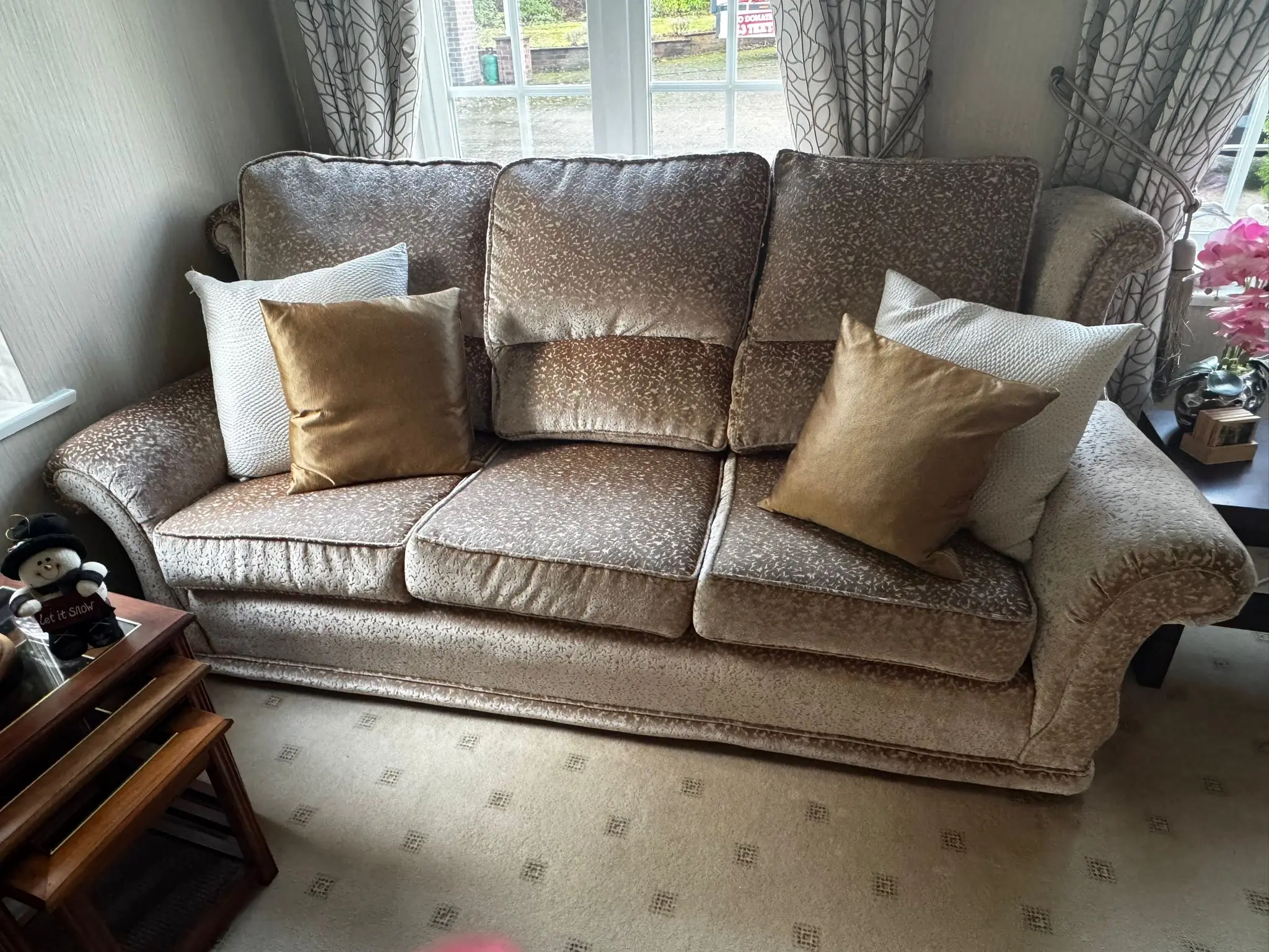 Quality sofa set with footstool.