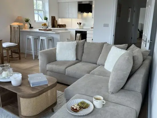 Chelsea L-Shaped Corner Sofa For Sale