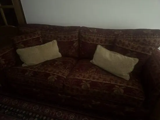 4 Seater + 3 Seater + 2 Single seater