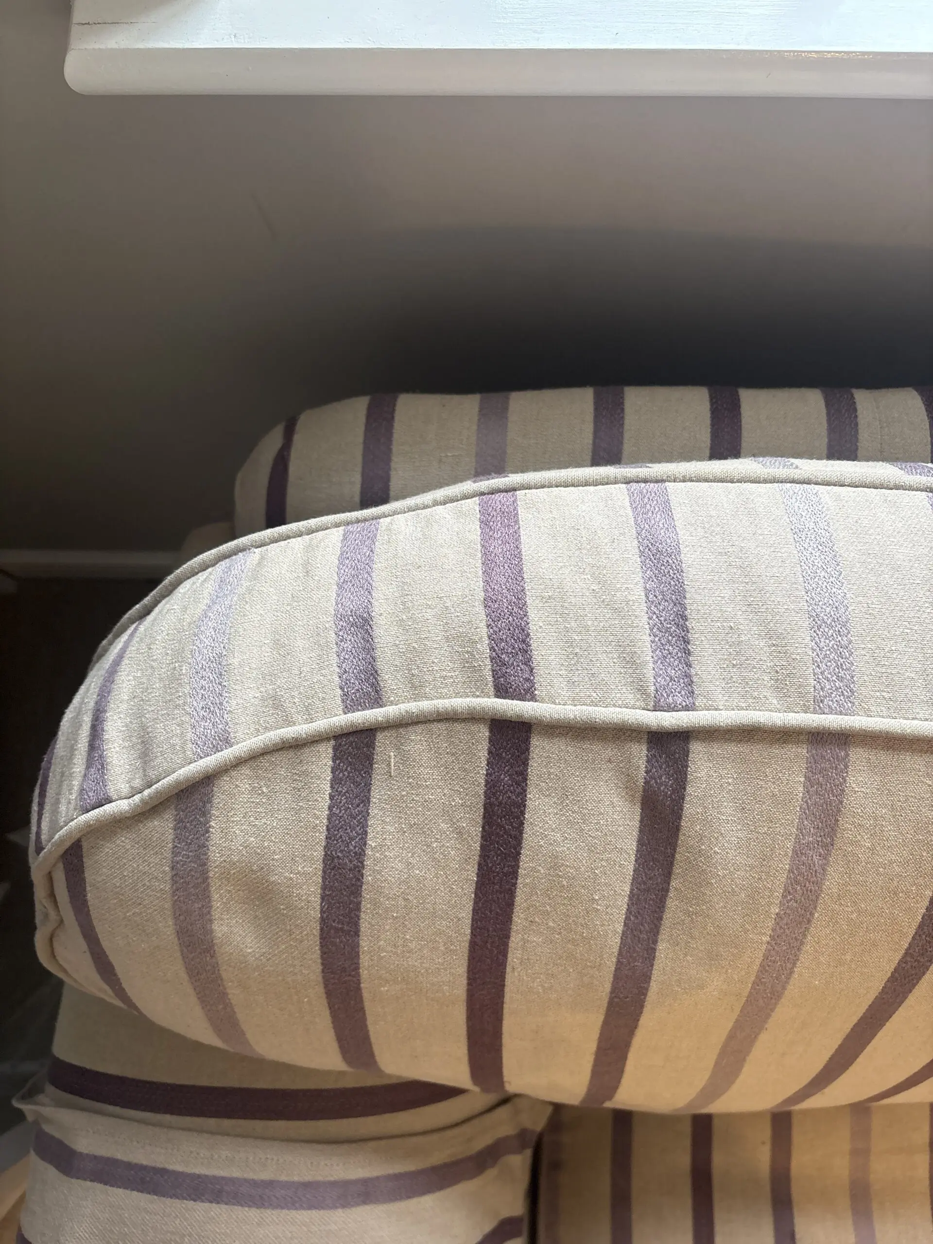 Laura Ashley - Mortimer - 3 seater sofa in beige with purple stripes