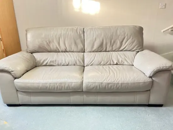 2 seater sofa in good condition