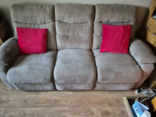 DFS Reclining sofa electric