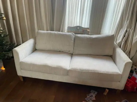 Sofa.com Izzy Two and a Half Seat Sofa in Chelsea Linen with English Oak Legs