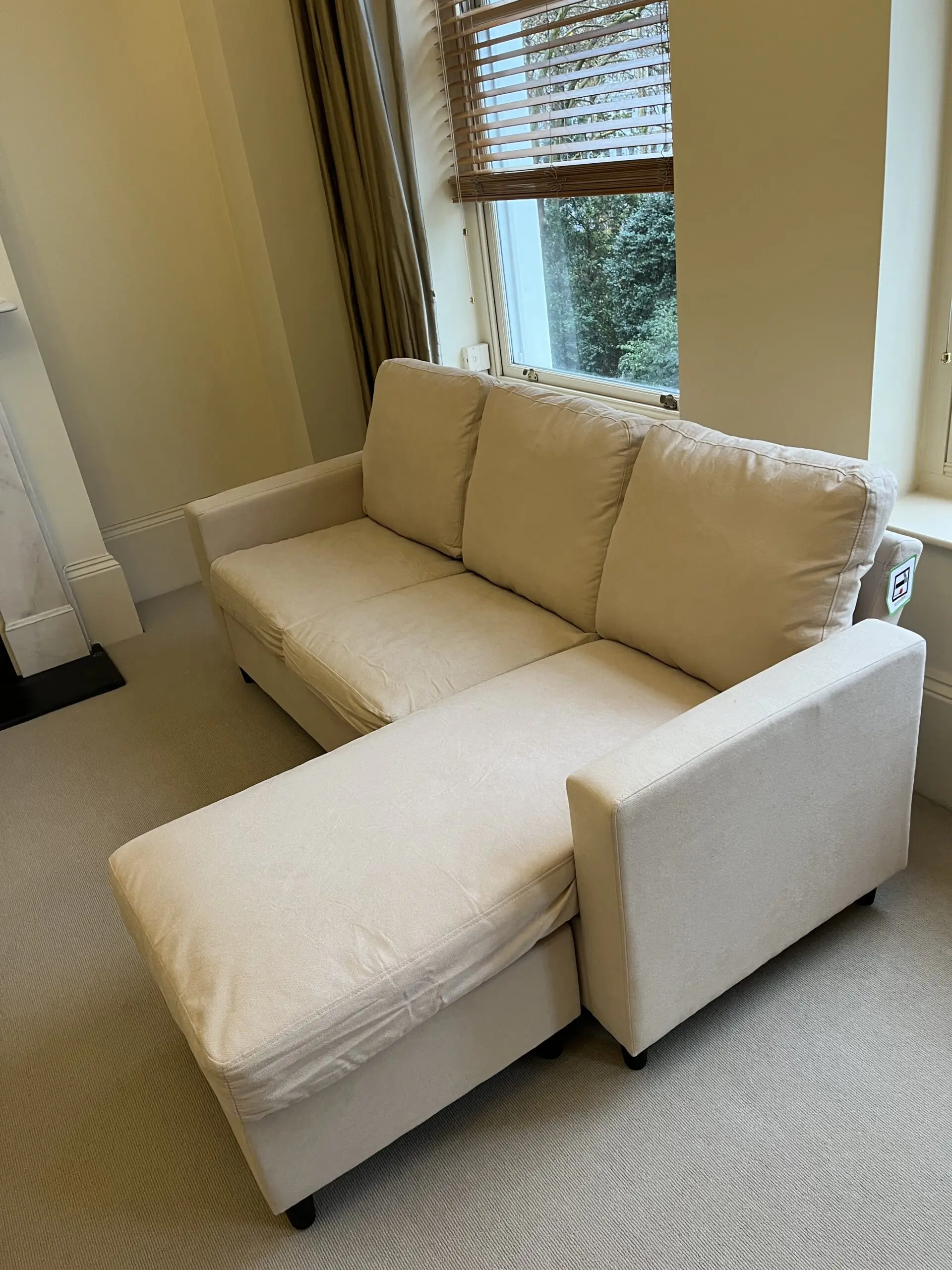 Campbell 3 seater (Daals) in Beige - Brand New, Unused