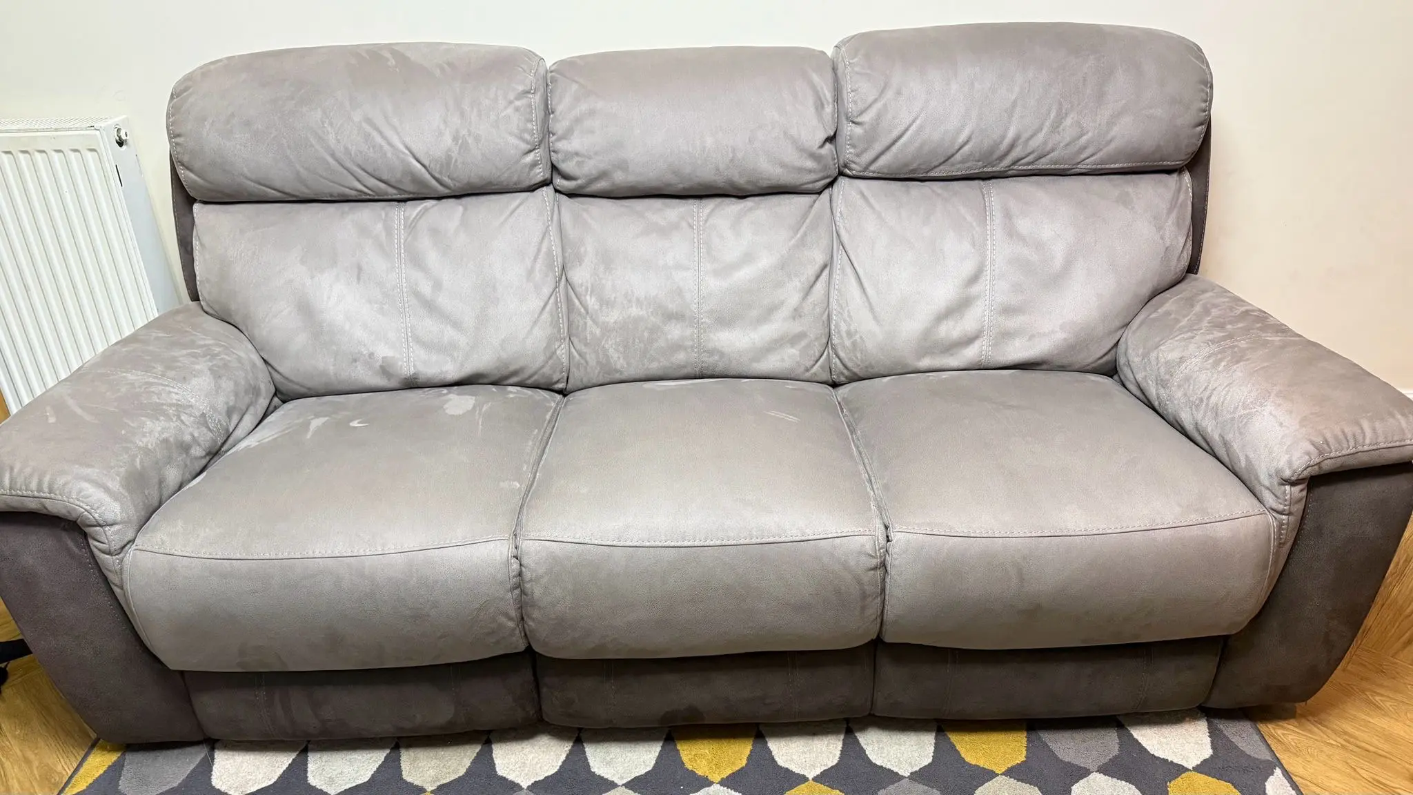 DFS- 3 seater