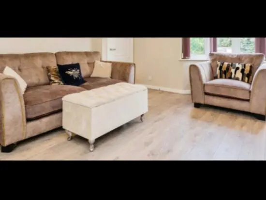 Beautiful brown luxurious 3 seater & cuddler sofa set