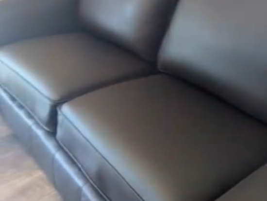 Like new MS sofa
