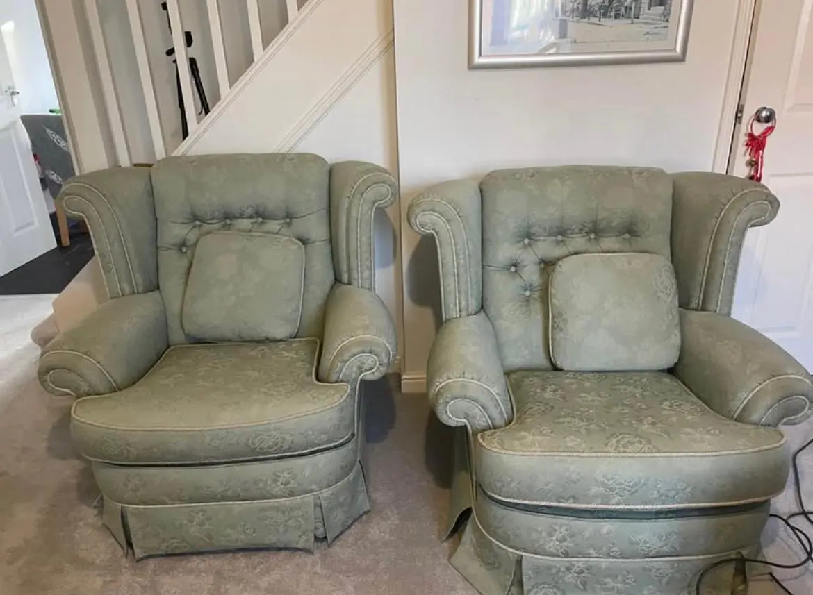 Timeless 3-Piece Floral Suite – Sofa & 2 Armchairs