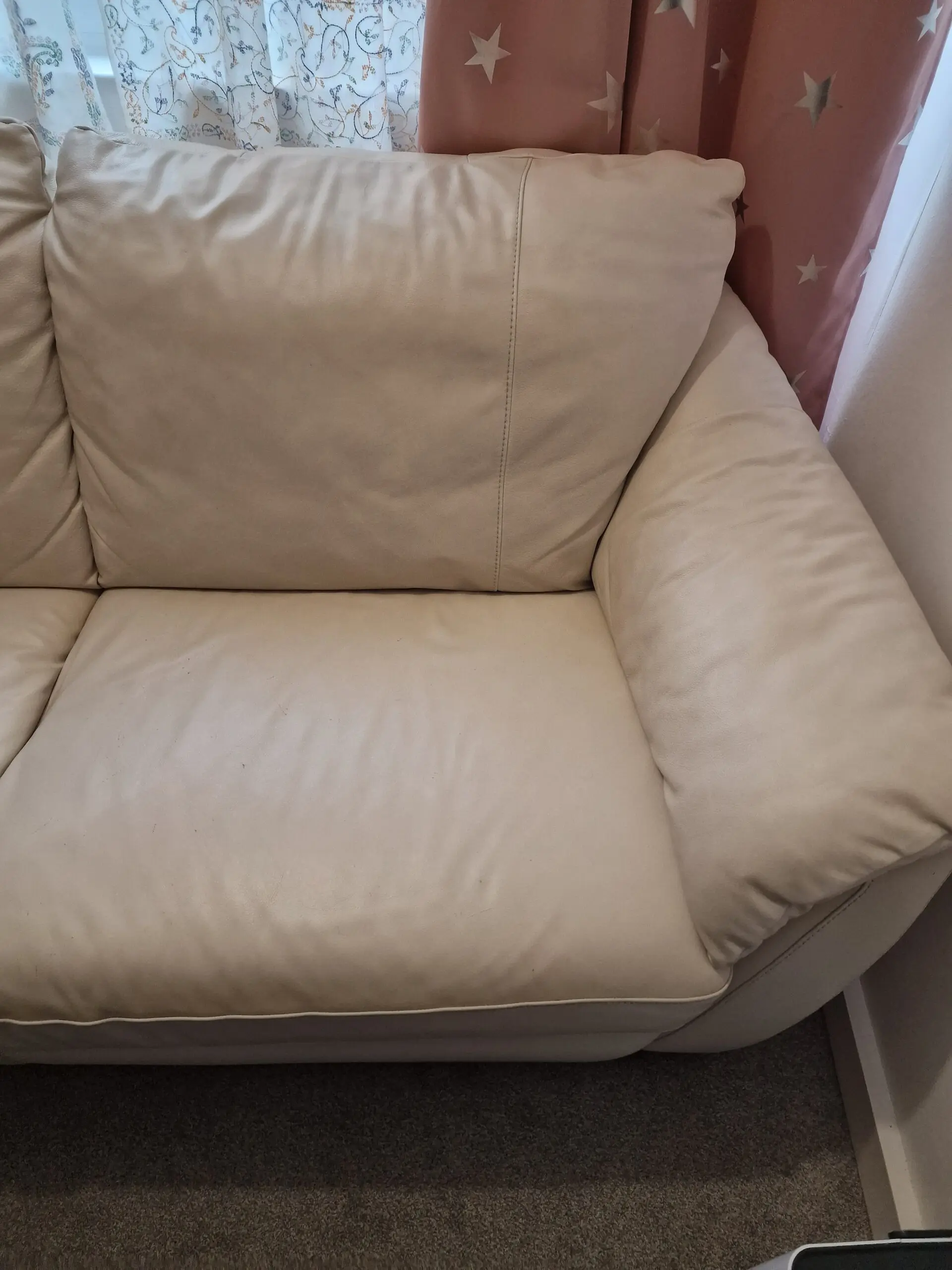 IKEA ÄLVROS Leather 3-Seater – Premium Comfort – Great Deal!