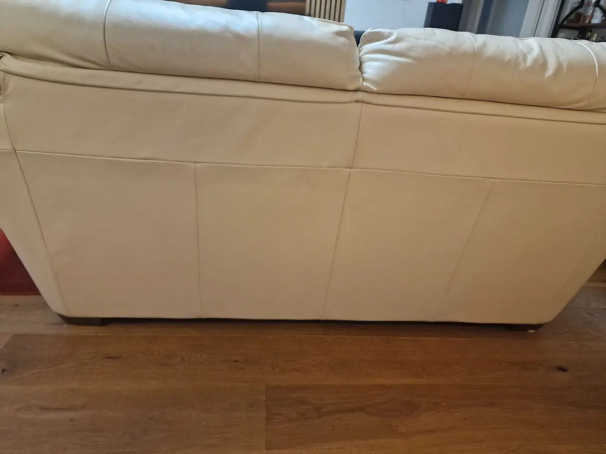 IKEA ÄLVROS Leather 3-Seater – Premium Comfort – Great Deal!