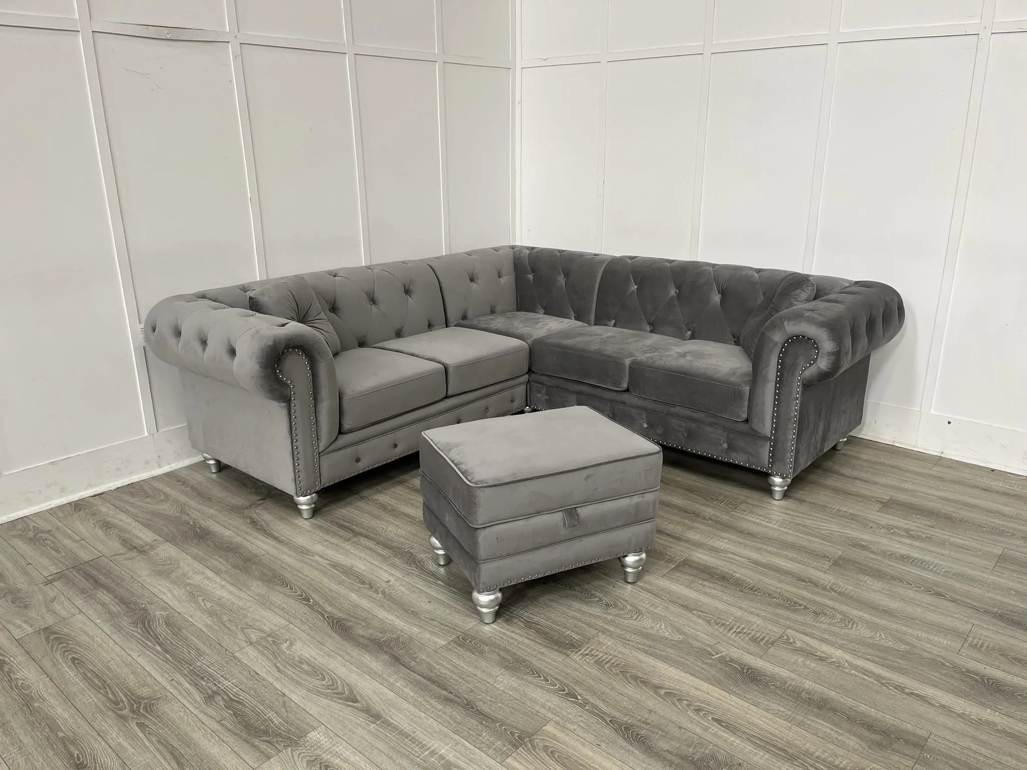 Chesterfield Dual Arm Corner Sofa For Sale