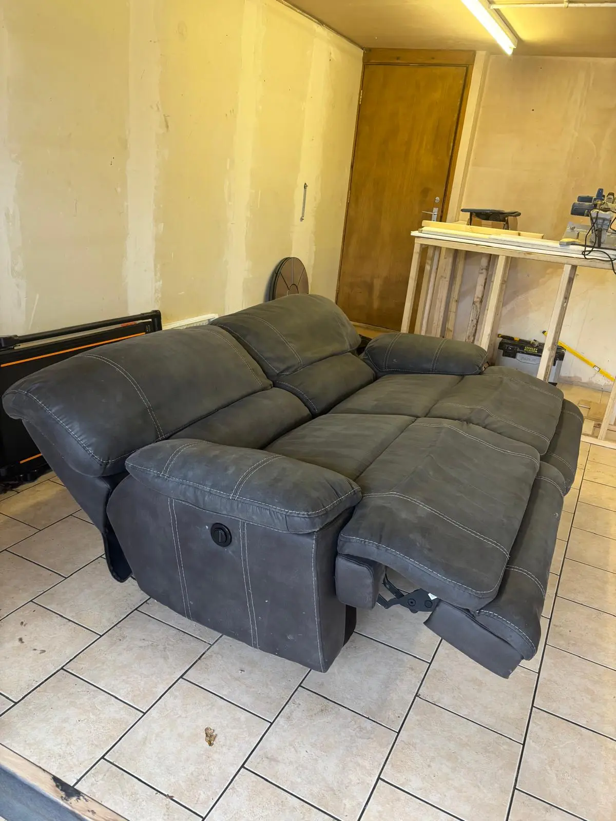 4 seater recliner sofa