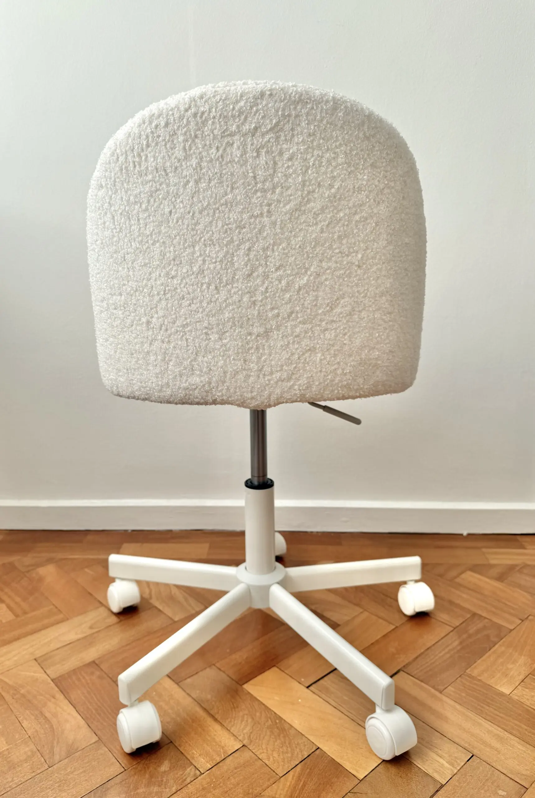 Cream Teddy swivel chair