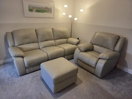 Fairway Furniture Leather Recliner Sofa Suite