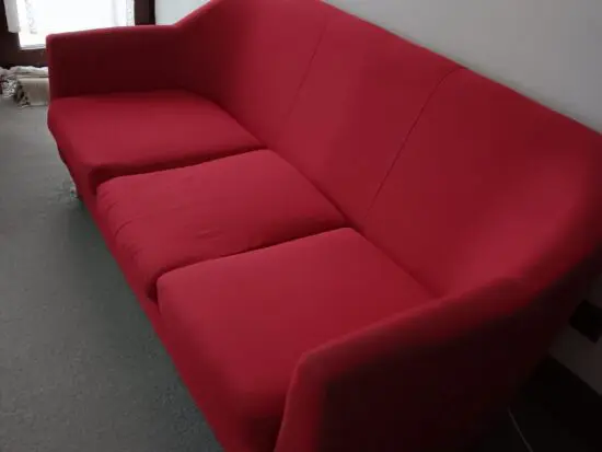 TUBYY 3 SEATER RED SOFA