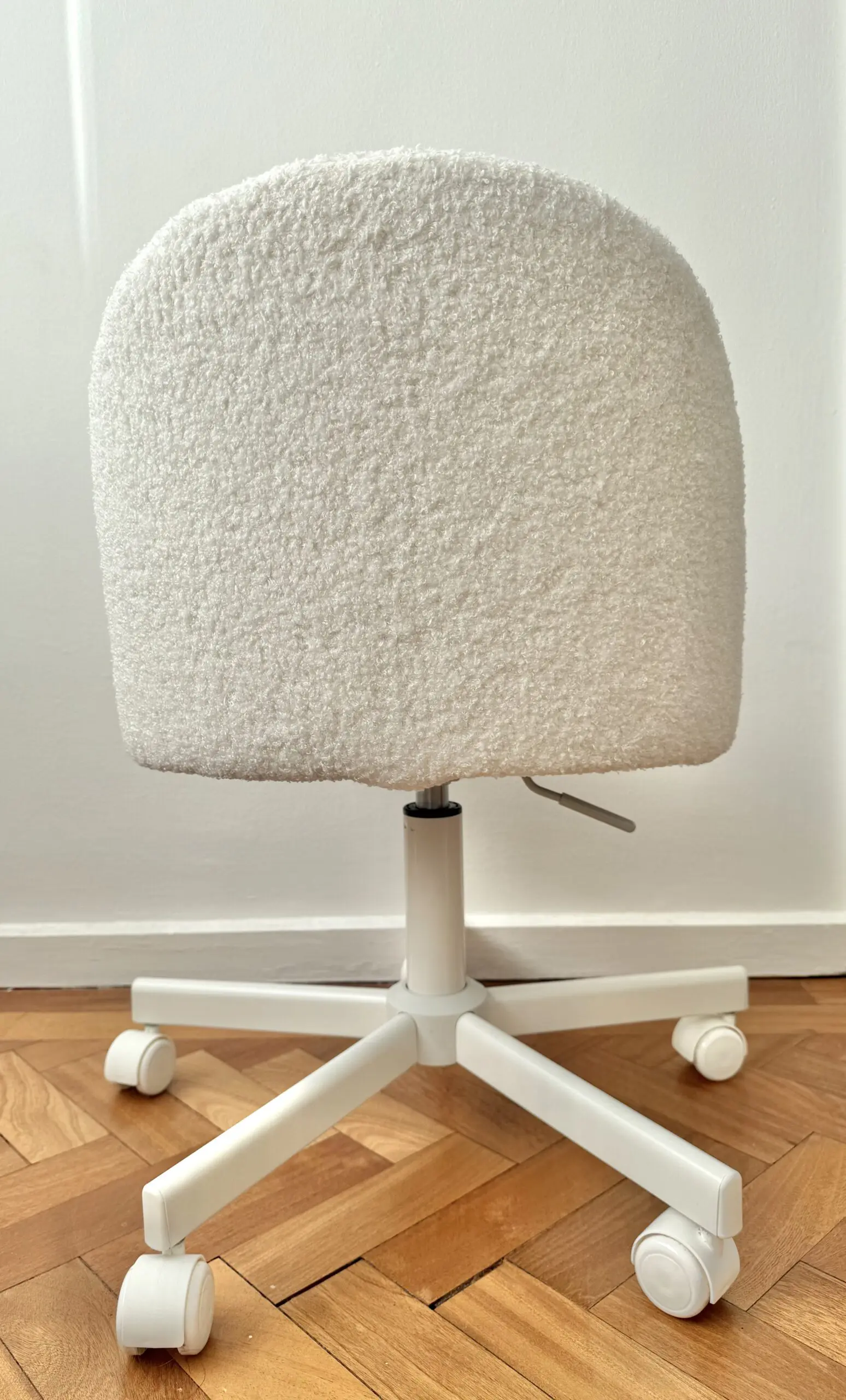 Cream Teddy swivel chair