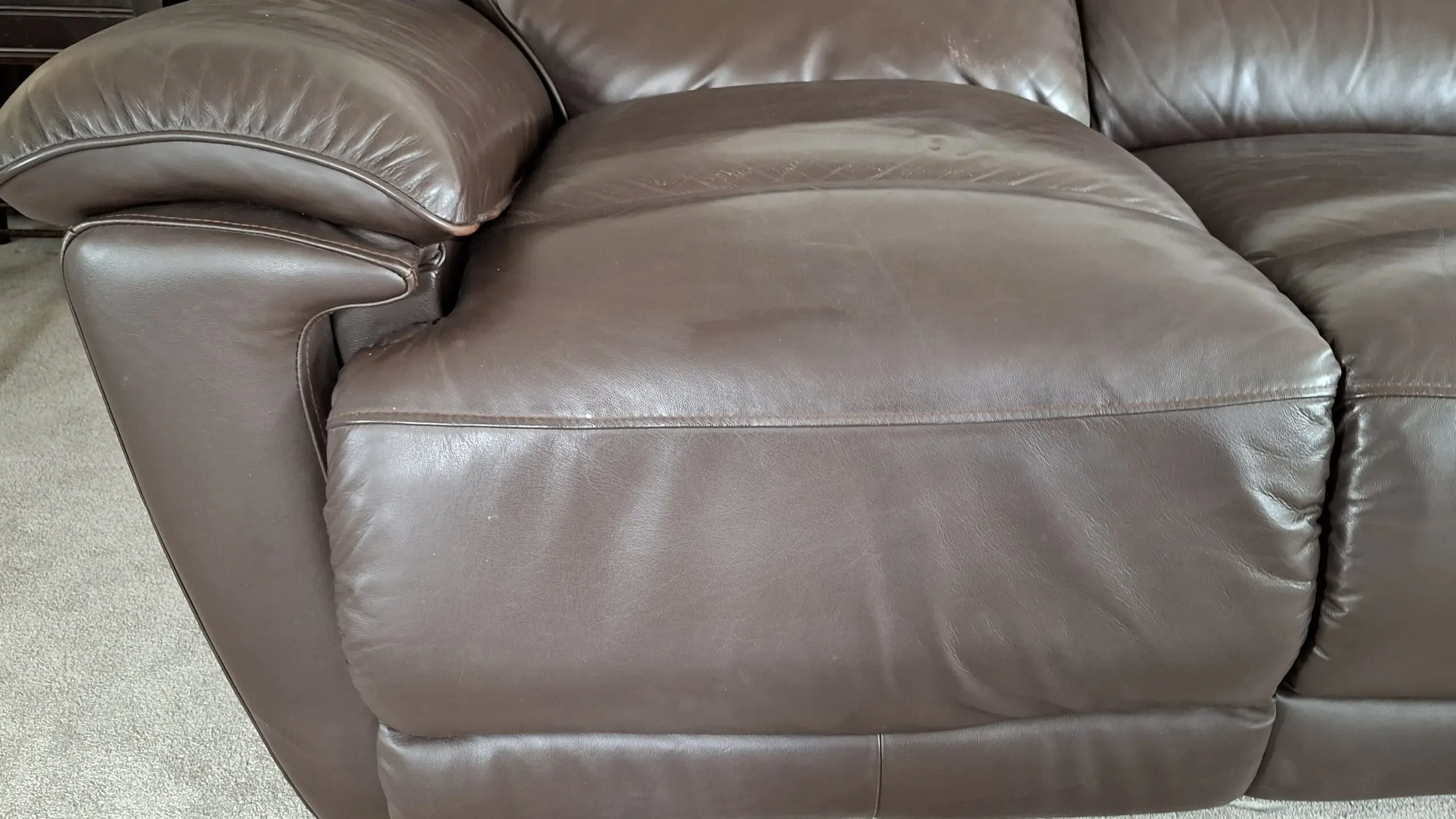 DFS Landos brown leather recliner sofa set