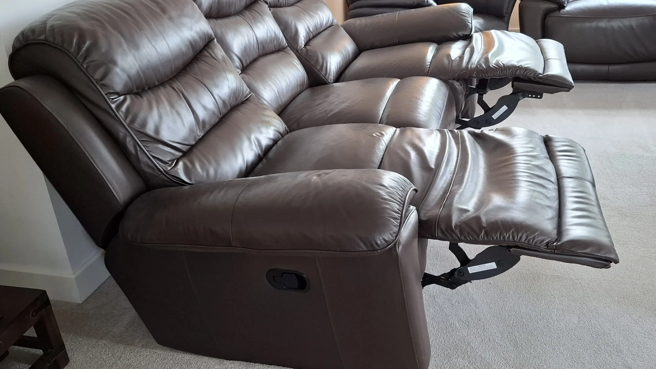 DFS Landos brown leather recliner sofa set