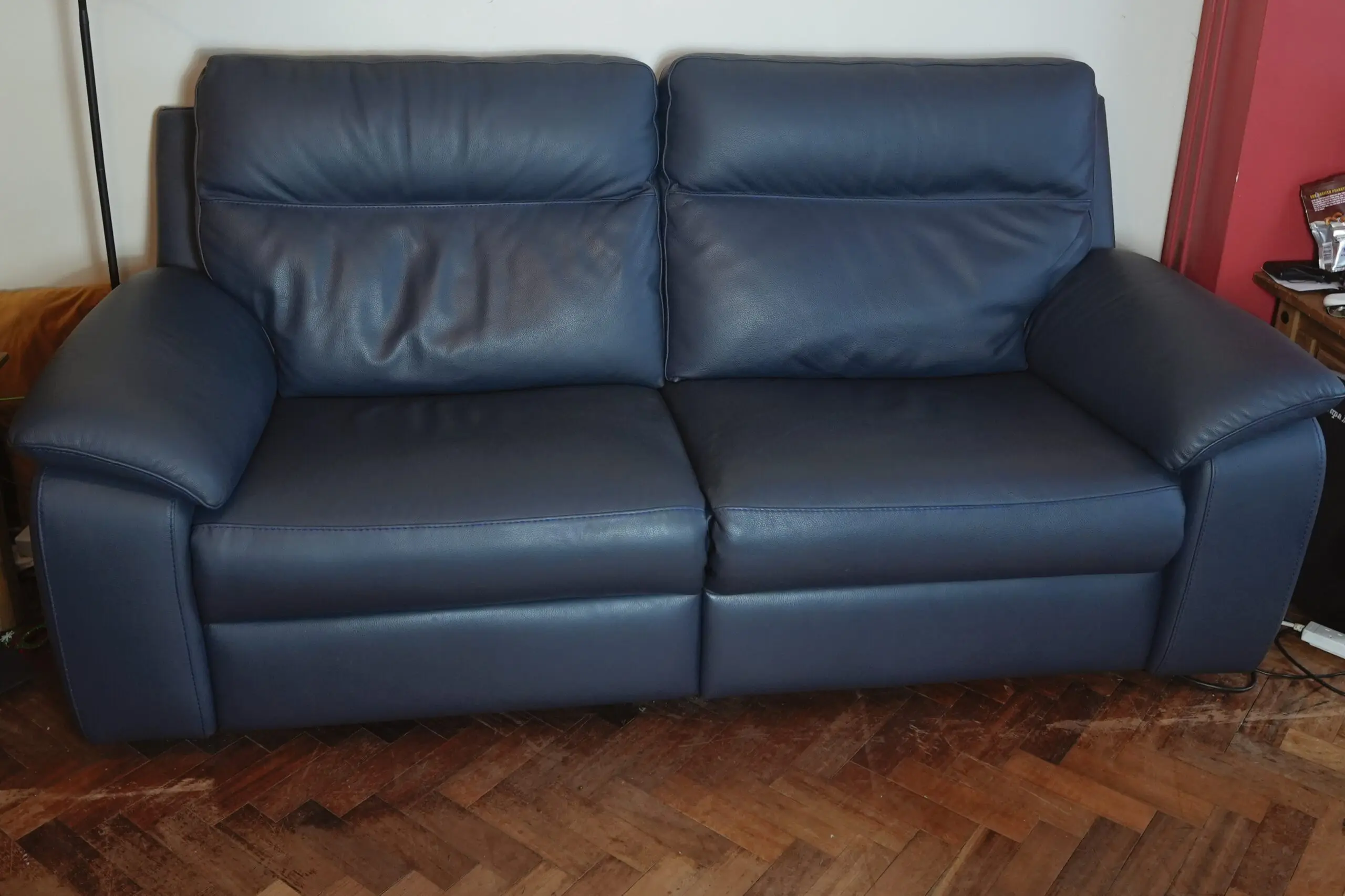2x Nicoletti Pepino 3 Seater Leather Power Recliner sofas