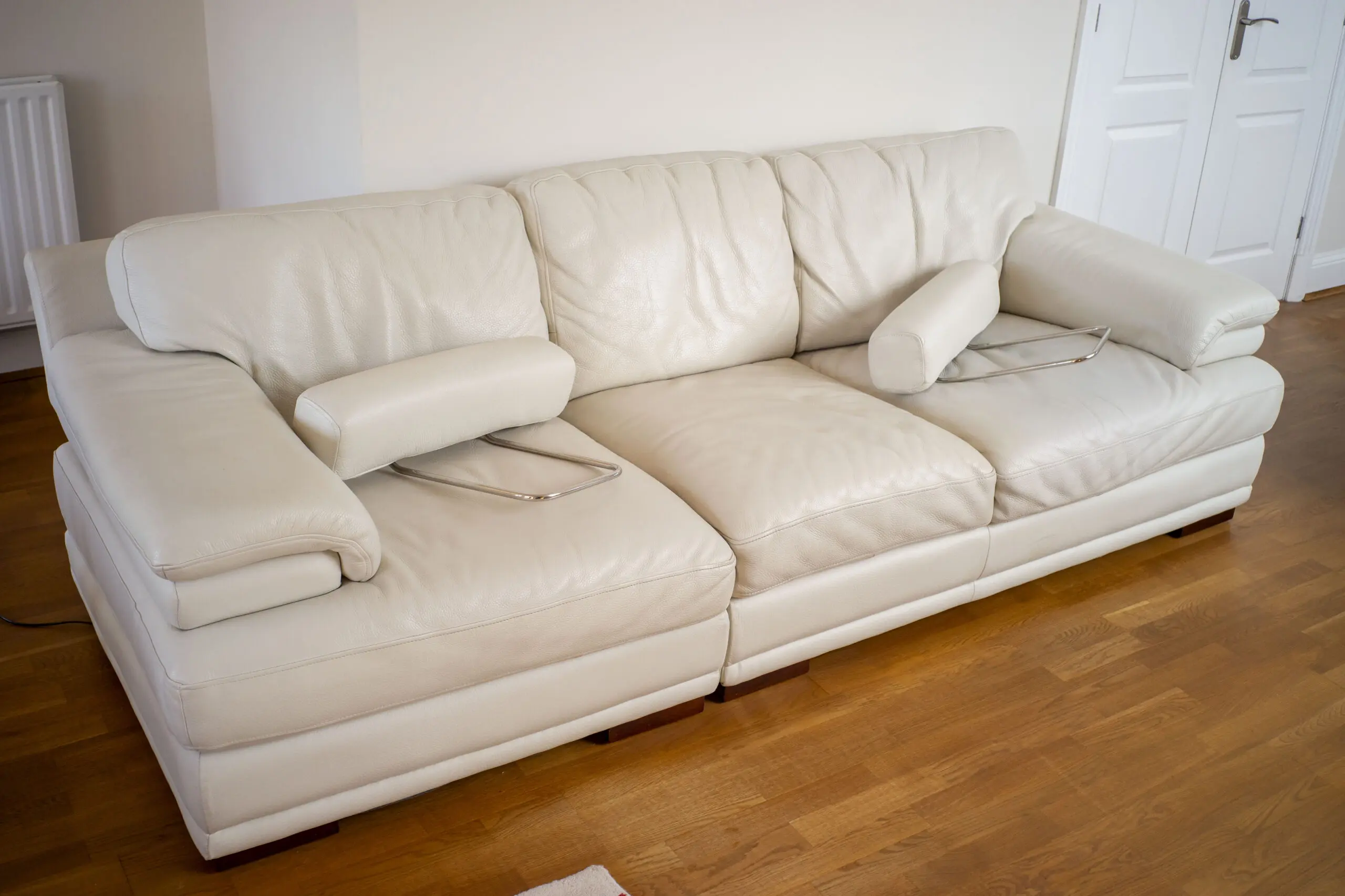 sophology, ivory, 4 piece sofa set.