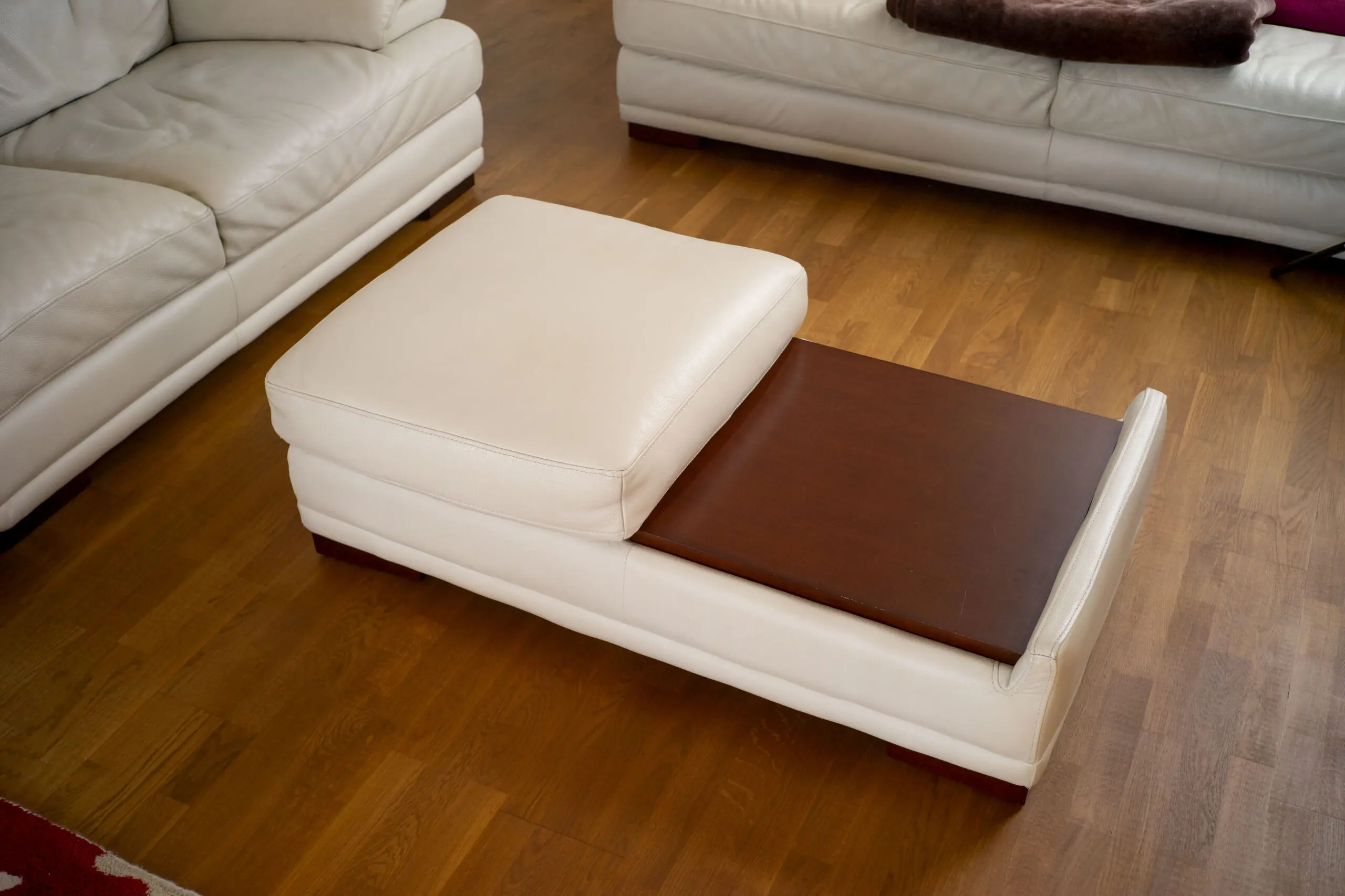 sophology, ivory, 4 piece sofa set.