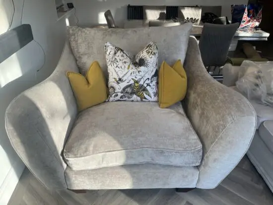 Sofology Renata Love Seat