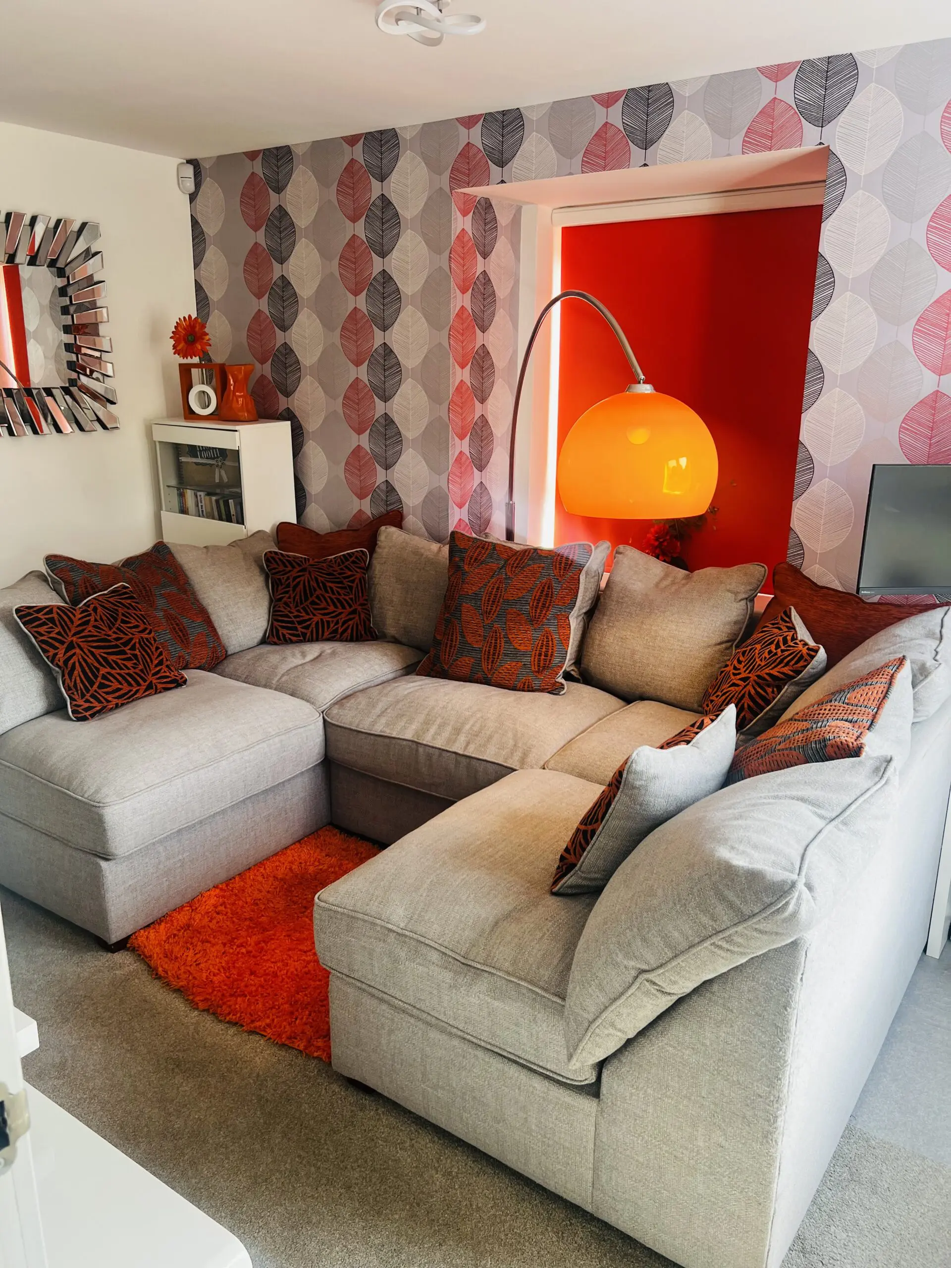 Unique Custom-Made U-Shaped Sofa – Perfect for Cosy Family Nights