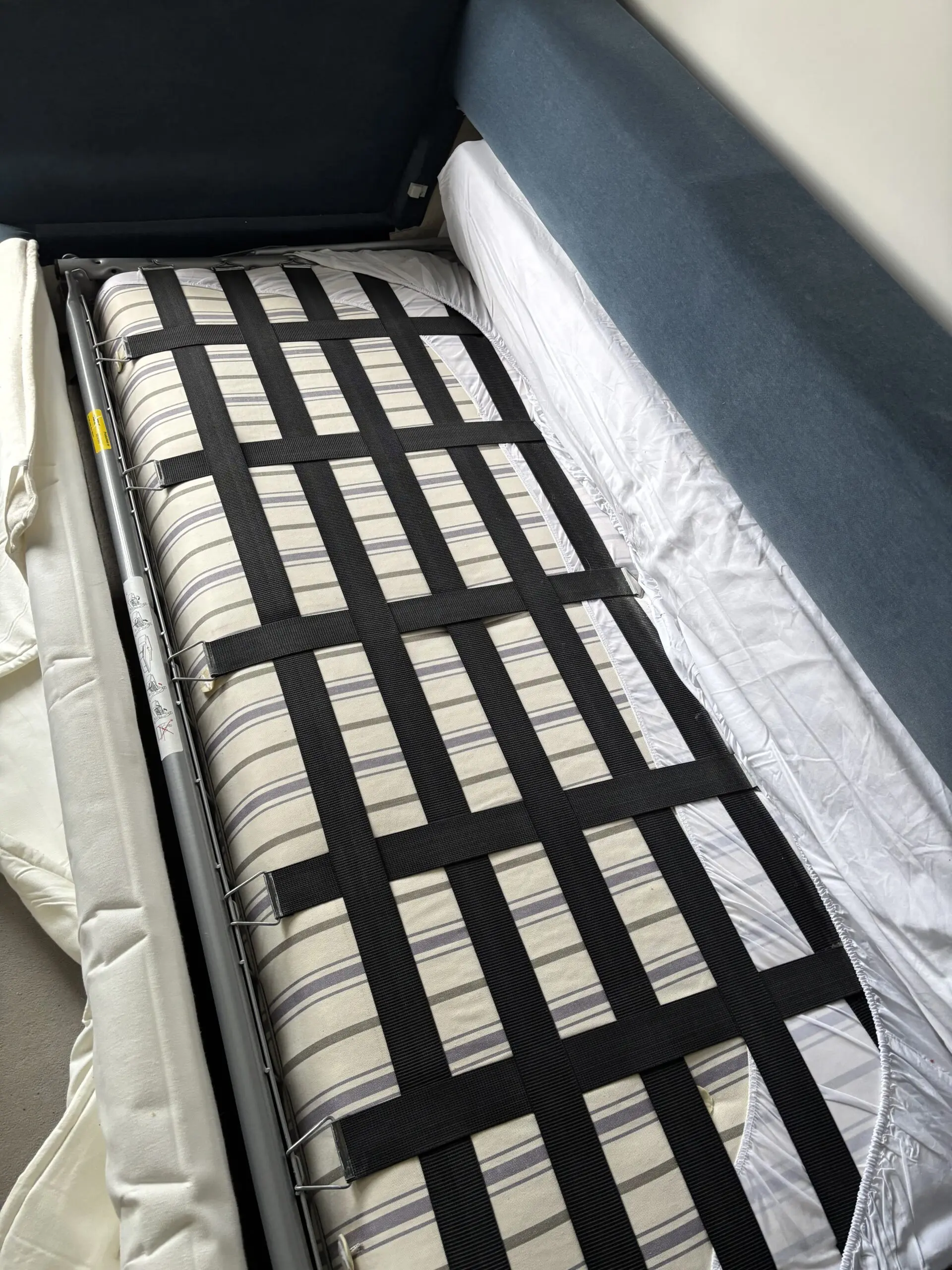 Sofa.com 3 seater sofa with pull out sprung double bed