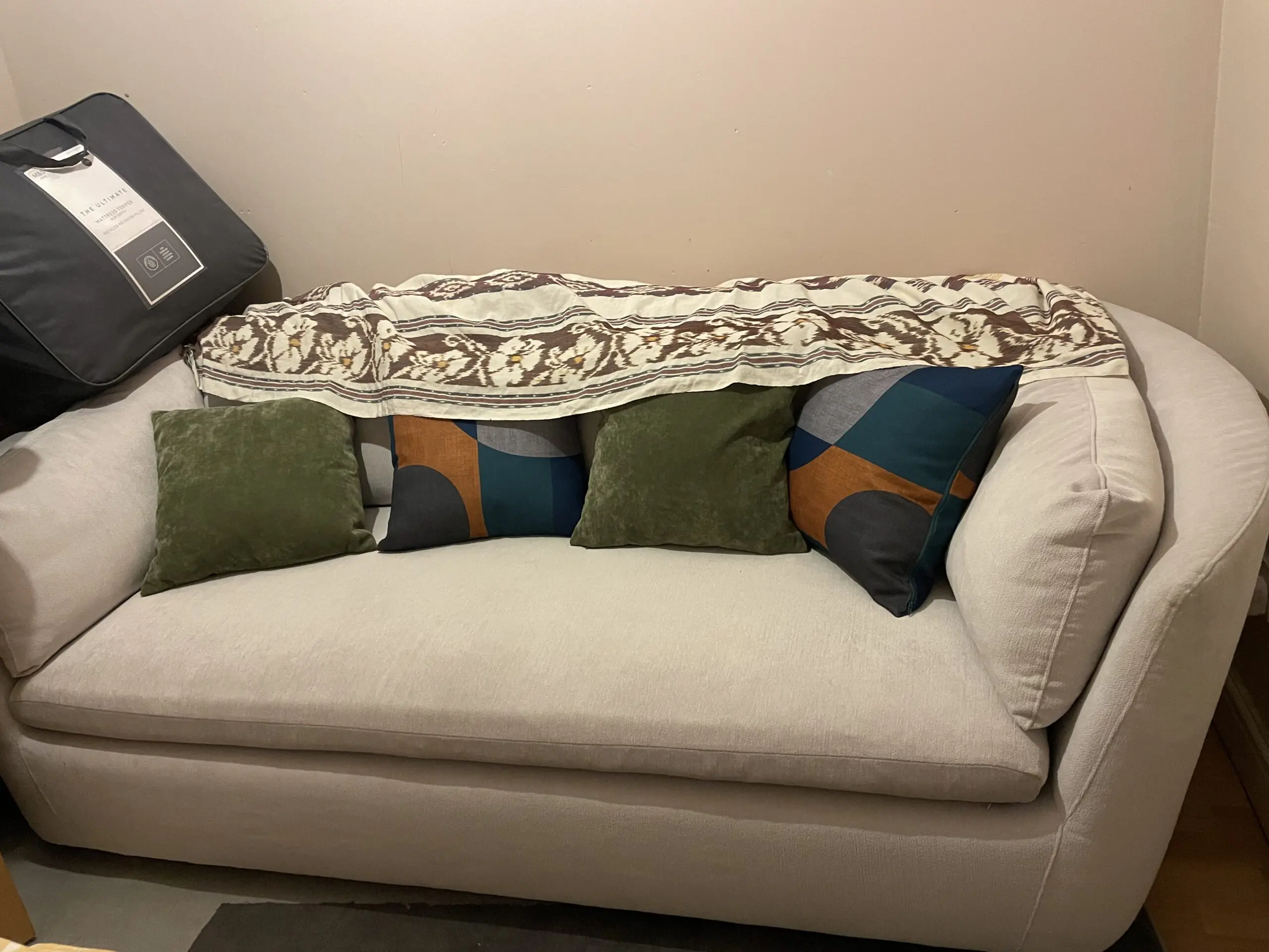 Brigman Bath 2 Seat Luxury Sofa (Lilac Aquaclean Fabric)