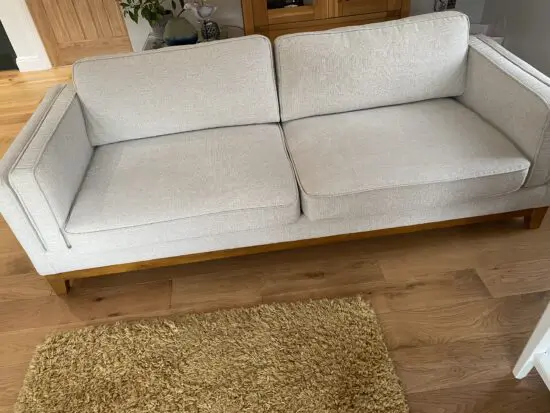 2x Daals oatmeal 3seat sofa’s