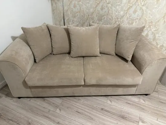 Kensington chenille 3 + 2 seater sofa set.