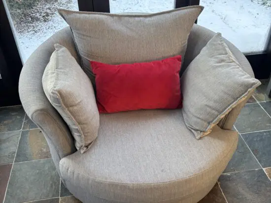 DFS Russo Swivel Chair and footstool