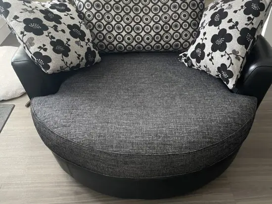 DFS Zest swivel chair